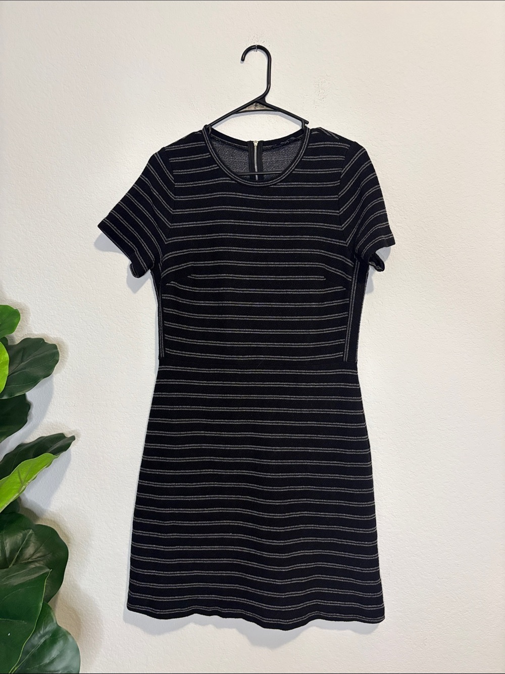 Madewell Black Striped Short-Sleeve Mini Dress Large